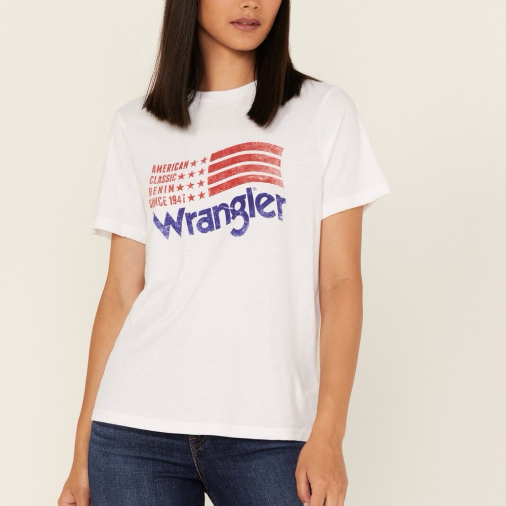 Wrangler Women’s American Flag Logo Graphic Tee White Size XL Festival Cowgirl